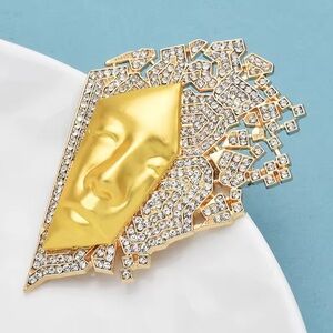 Gaze Abstract Face Crystal Brooch